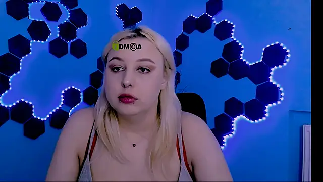 aria blaze  online show from 04/04/26, 08:56