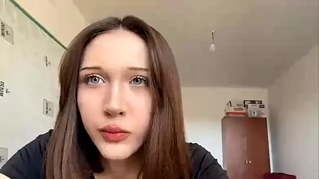 kiravings online show from 03/29/26, 08:14