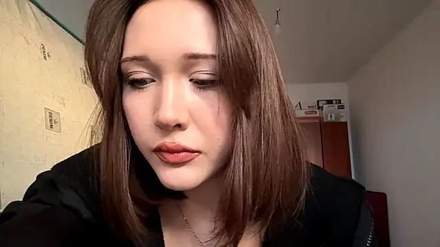 kiravings online show from 04/04/26, 02:25