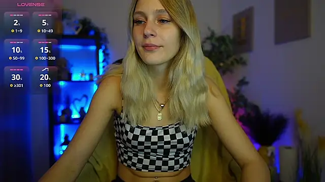 Luna Grace18 online show from 04/06/26, 01:01