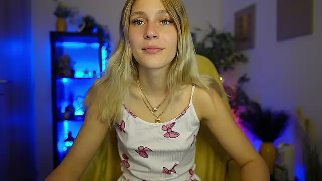 Luna Grace18 online show from 04/08/26, 01:11