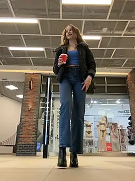 Olivia Jemison online show from 03/22/26, 07:23