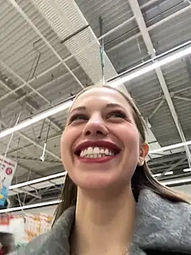 Olivia Jemison online show from 04/09/26, 07:47