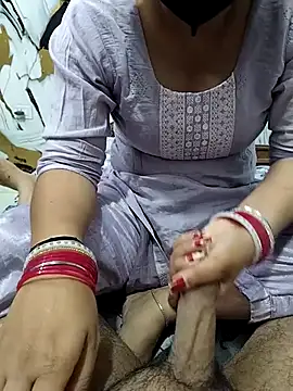 Sexy Seductive couple online show from 04/08/26, 04:29