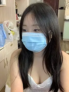 Snapshot of qingqingbaobei chatting on 03/20/26, 11:26 qingqingbaobei online show from 03/20/26, 11:26