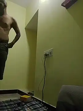 horny techie online show from 03/19/26, 06:45