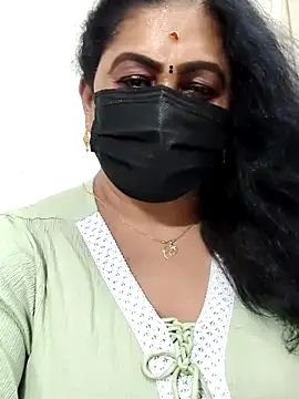 Snapshot of aishu_mallu_tamil chatting on 03/28/26, 08:08 aishu mallu tamil online show from 03/28/26, 08:08