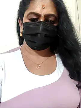 Snapshot of aishu_mallu_tamil chatting on 04/02/26, 08:06 aishu mallu tamil online show from 04/02/26, 08:06