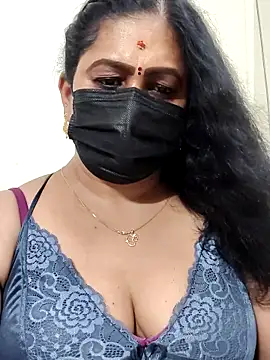 Snapshot of aishu_mallu_tamil chatting on 04/03/26, 09:02 aishu mallu tamil online show from 04/03/26, 09:02