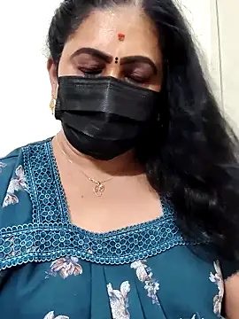 Snapshot of aishu_mallu_tamil chatting on 04/09/26, 05:40 aishu mallu tamil online show from 04/09/26, 05:40