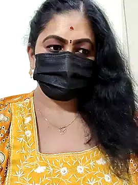 Snapshot of aishu_mallu_tamil chatting on 04/12/26, 05:18 aishu mallu tamil online show from 04/12/26, 05:18