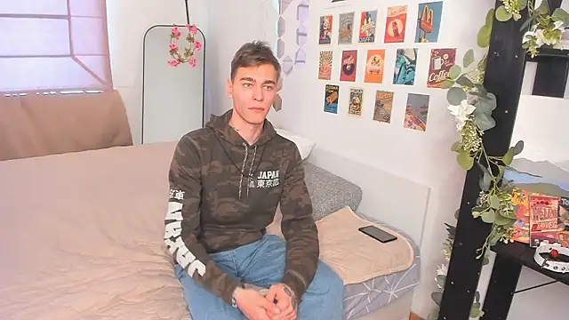 Snapshot of Shadow_blink chatting on 03/19/26, 12:20 Shadow blink online show from 03/19/26, 12:20