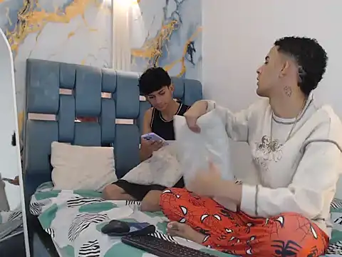 Snapshot of SEXY_BIG_COCK chatting on 03/19/26, 01:37 SEXY BIG COCK online show from 03/19/26, 01:37