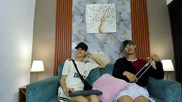 NAUGHTY BOYS1 online show from 03/31/26, 07:25