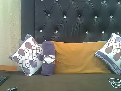 Blackberryxxx16 online show from 04/12/26, 02:22