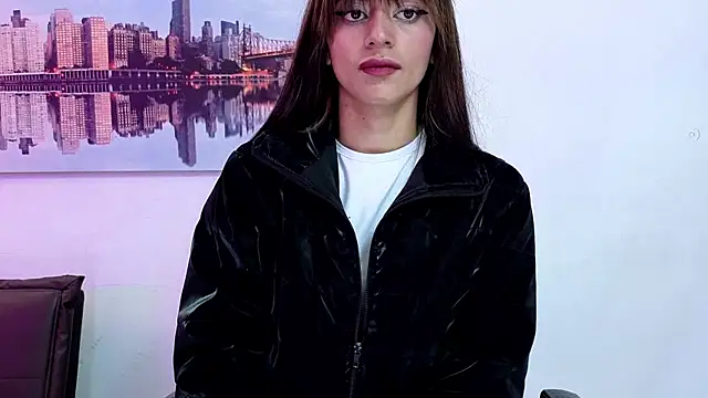 Snapshot of Sofy_Durand chatting on 03/28/26, 12:05 Sofy Durand online show from 03/28/26, 12:05