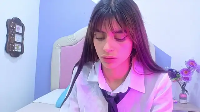 Snapshot of Sofy_Durand chatting on 04/14/26, 02:45 Sofy Durand online show from 04/14/26, 02:45