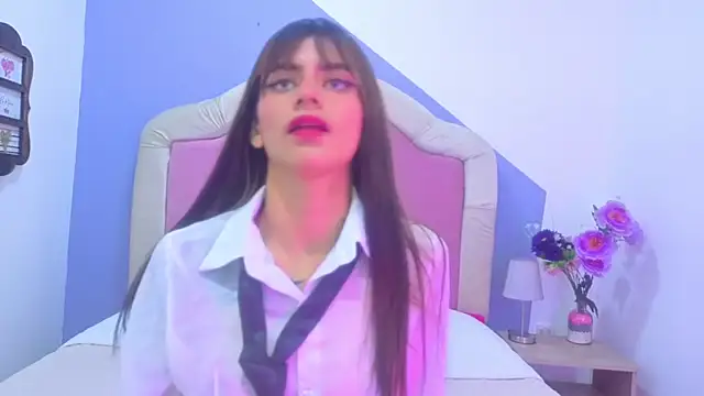 Snapshot of Sofy_Durand chatting on 04/15/26, 11:50 Sofy Durand online show from 04/15/26, 11:50