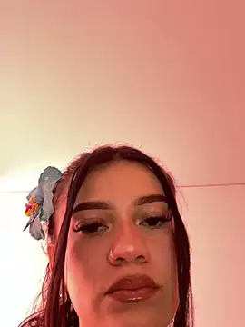 chloe evans0 online show from 04/12/26, 08:47