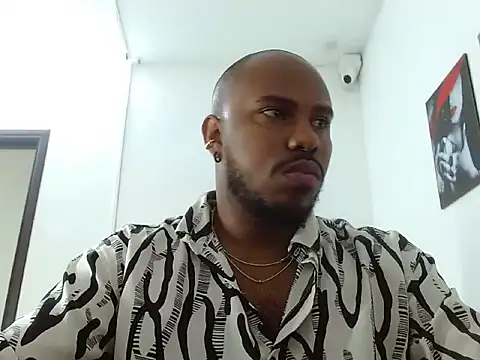 Snapshot of Alessandro_Hamed chatting on 03/31/26, 01:33 Alessandro Hamed online show from 03/31/26, 01:33