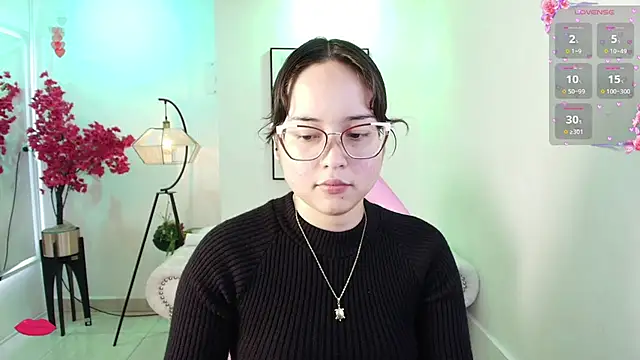 Snapshot of Shady_bug chatting on 03/27/26, 07:46 Shady bug online show from 03/27/26, 07:46