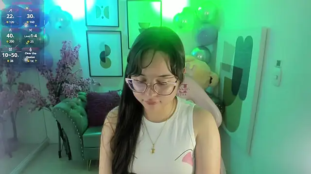 Snapshot of Shady_bug chatting on 04/13/26, 07:52 Shady bug online show from 04/13/26, 07:52