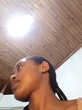 Snapshot of GoodinbedAfrican4 chatting on 04/06/26, 12:41 GoodinbedAfrican4 online show from 04/06/26, 12:41