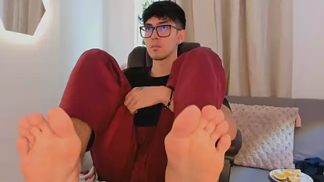 etham wolf1 online show from 04/16/26, 04:52