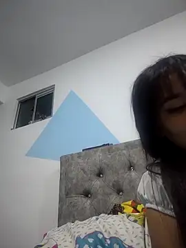 cristaal pink online show from 03/31/26, 07:31