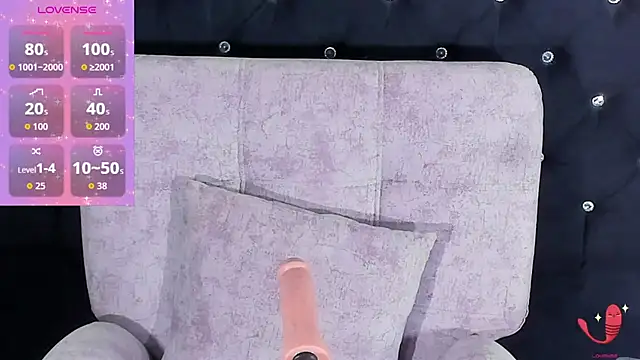 Snapshot of abby_blond1 chatting on 04/12/26, 11:15 abby blond1 online show from 04/12/26, 11:15