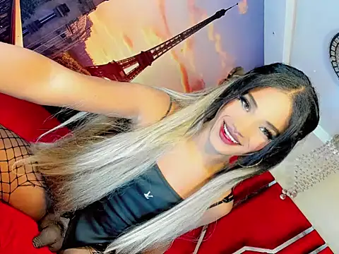 Paola Delfino online show from 04/10/26, 10:53