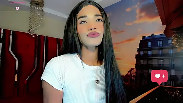 Snapshot of Paola_Delfino chatting on 05/16/26, 10:41 Paola Delfino online show from 05/16/26, 10:41
