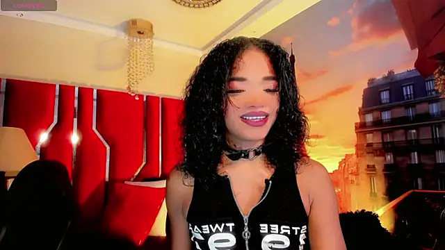 Snapshot of Paola_Delfino chatting on 06/17/26, 11:34 Paola Delfino online show from 06/17/26, 11:34