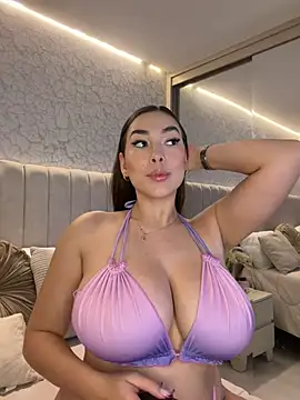 Snapshot of DannaMarshall chatting on 04/12/26, 11:59 DannaMarshall online show from 04/12/26, 11:59