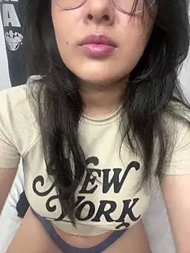 LinaEvansonn online show from 03/28/26, 06:40