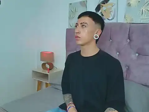 Yoshua Smith online show from 04/06/26, 08:10