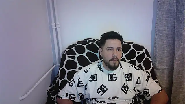 Gianiboy99 online show from 05/10/26, 01:33