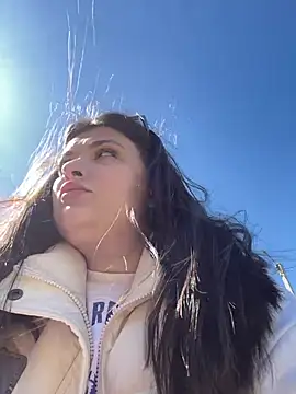 Taya lips online show from 04/05/26, 10:01