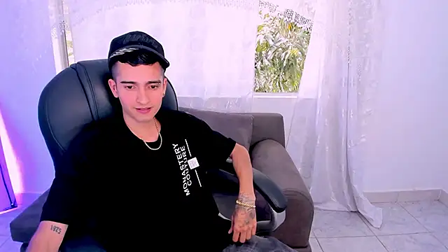 Ethann Boy online show from 04/03/26, 08:29