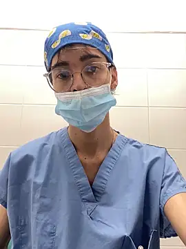 Milo Gunnar online show from 04/12/26, 08:58