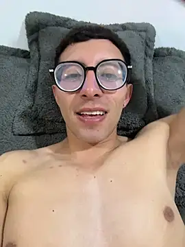 LeonBlazze online show from 04/01/26, 03:29