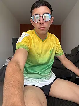 LeonBlazze online show from 04/01/26, 04:26