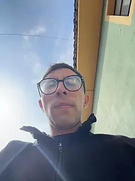 LeonBlazze online show from 04/13/26, 01:38