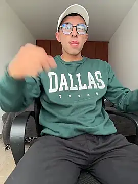 LeonBlazze online show from 04/14/26, 08:48