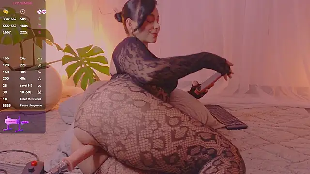 ImLeana XXX online show from 04/06/26, 09:43