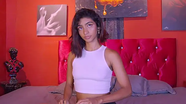 Hottie Veronica online show from 04/16/26, 08:09