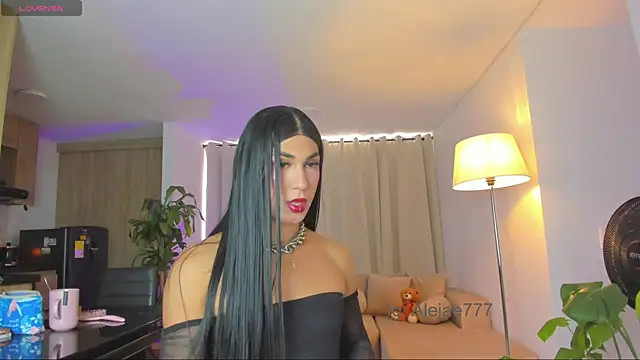 Snapshot of Aleja_evangeline chatting on 07/01/26, 07:46 Aleja evangeline online show from 07/01/26, 07:46