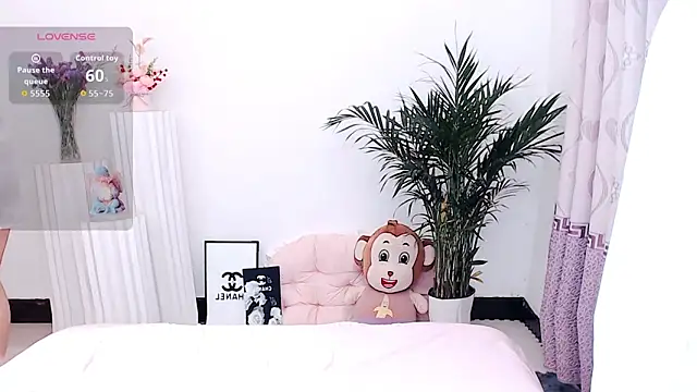 Evelyn-007 online show from 03/30/26, 05:41