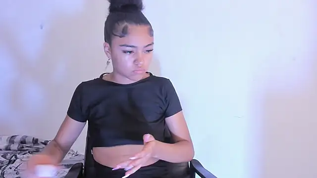 Alaia2 online show from 04/14/26, 12:00