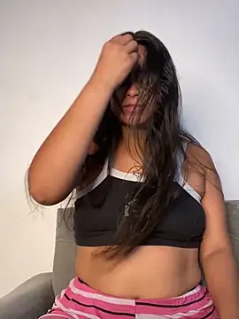 lucirganaxxx online show from 04/09/26, 04:45